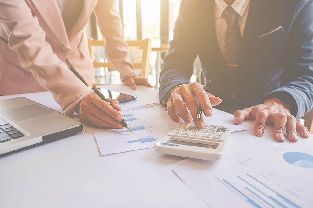 3 ways to manage finance